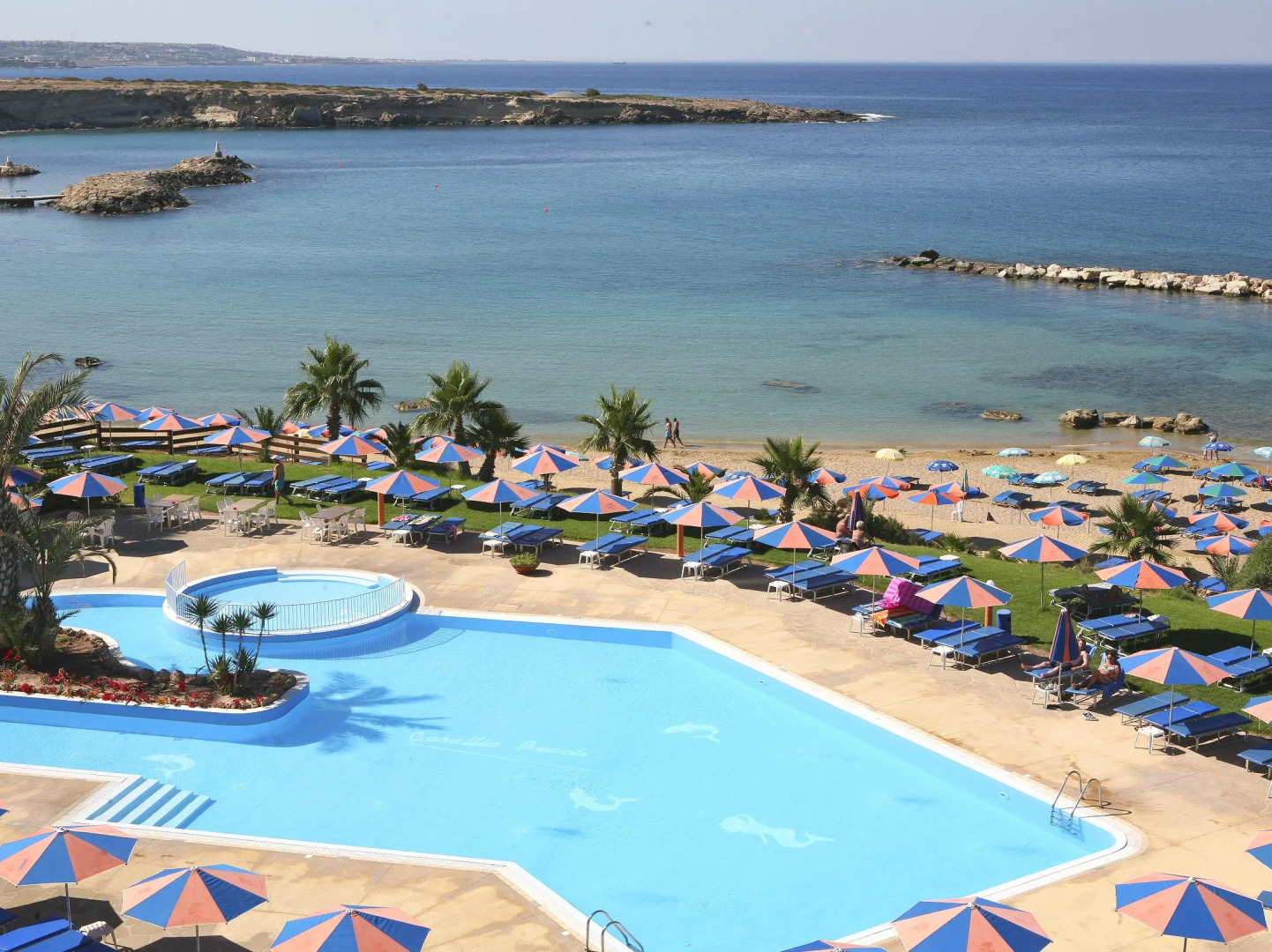 Corallia Beach Hotel Apartments