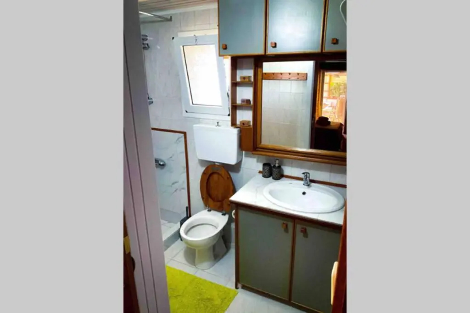 Sea View Roof Garden Apartment