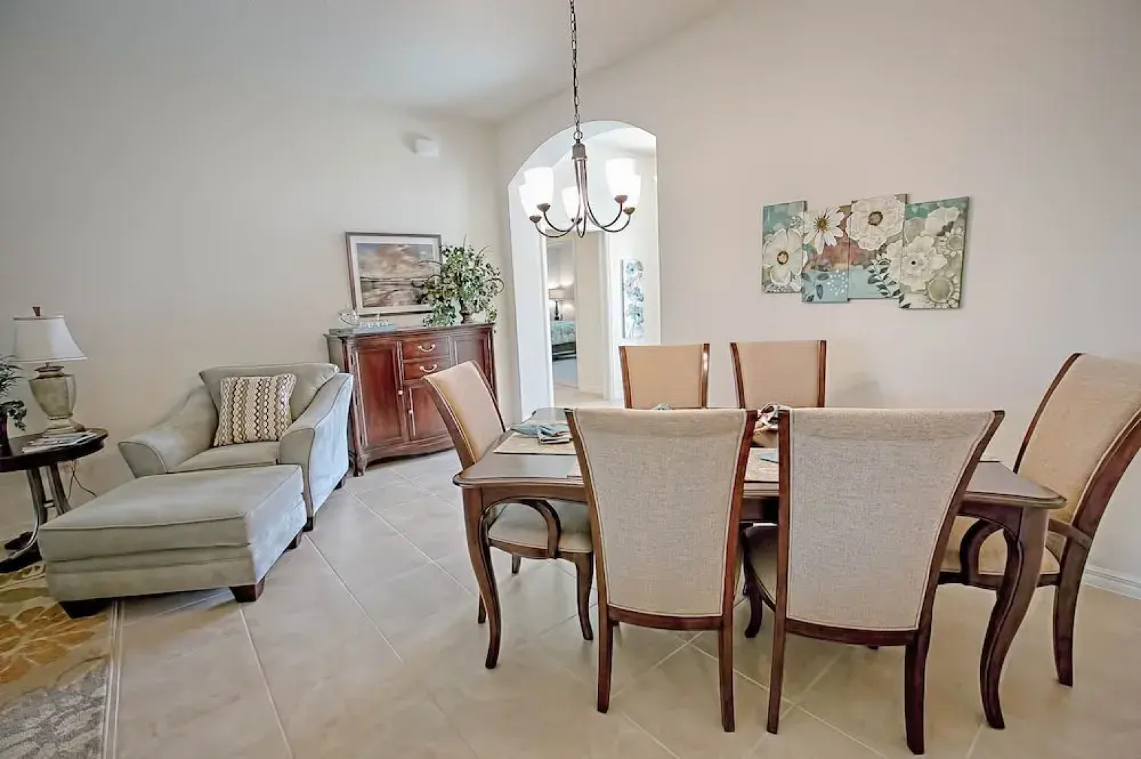 Yuma Place Home 3 Bedroom by The VIR Group