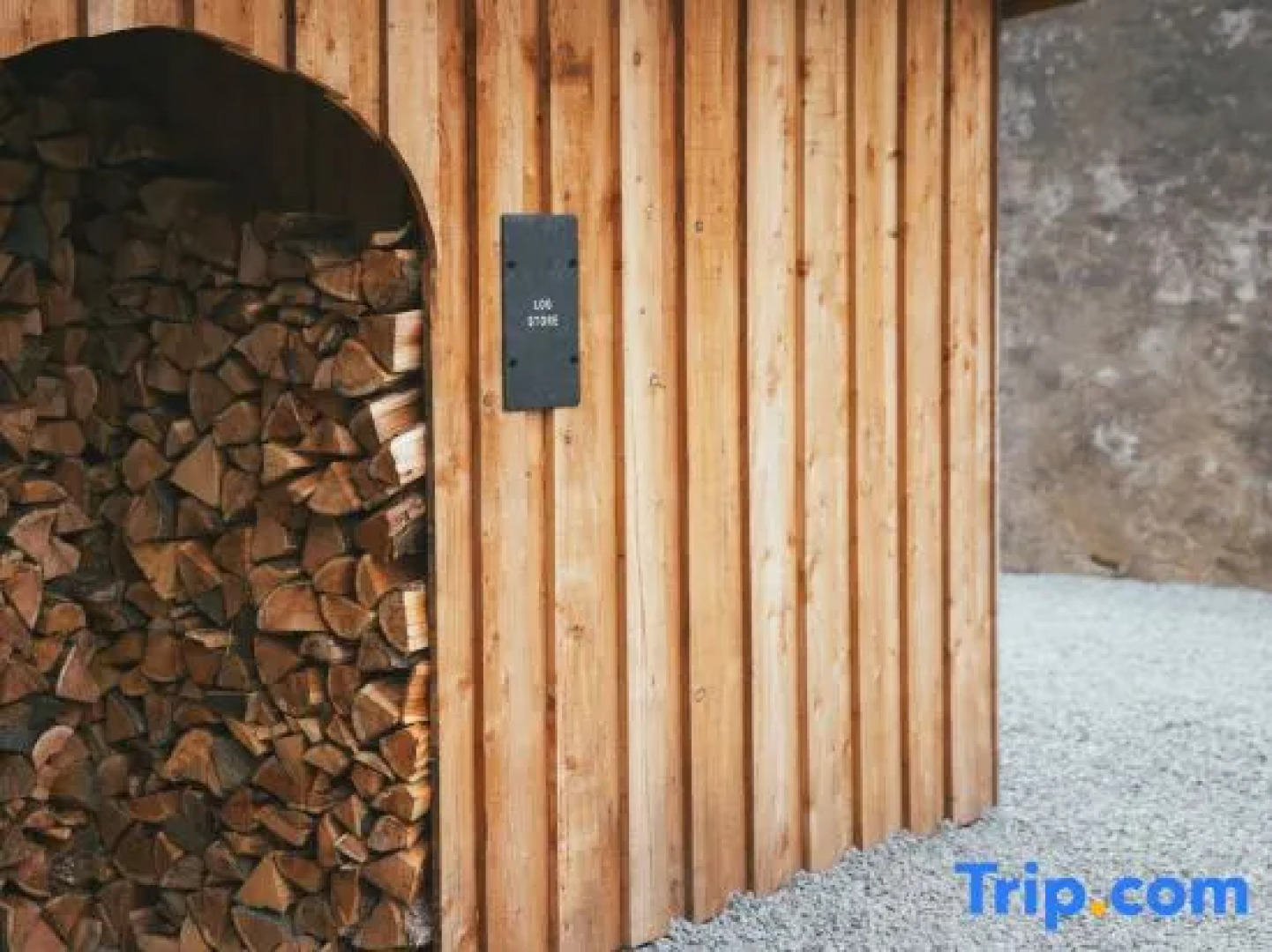 Thomas Telford Lettings - Luxurious Interiors and Seaviews