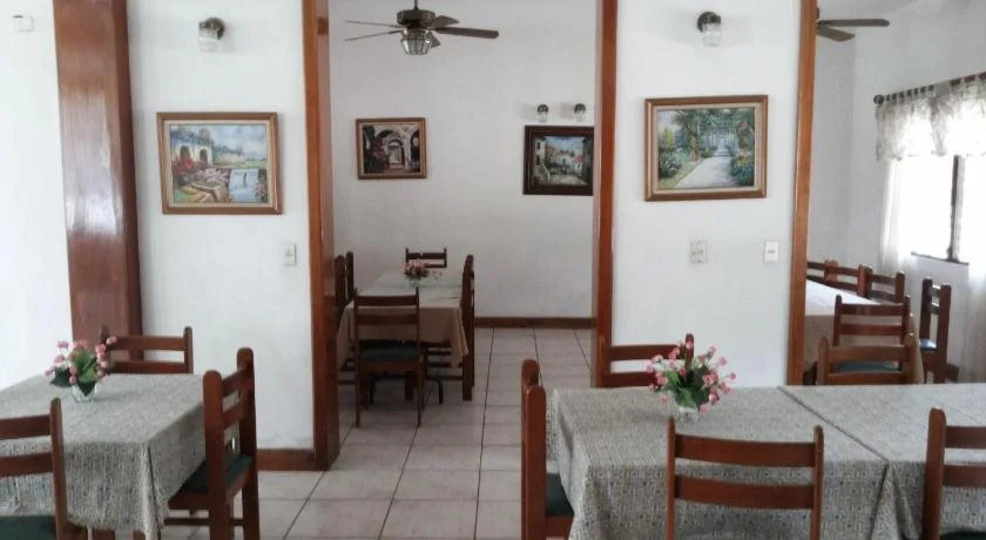 Hotel Casa Flores De Tikal