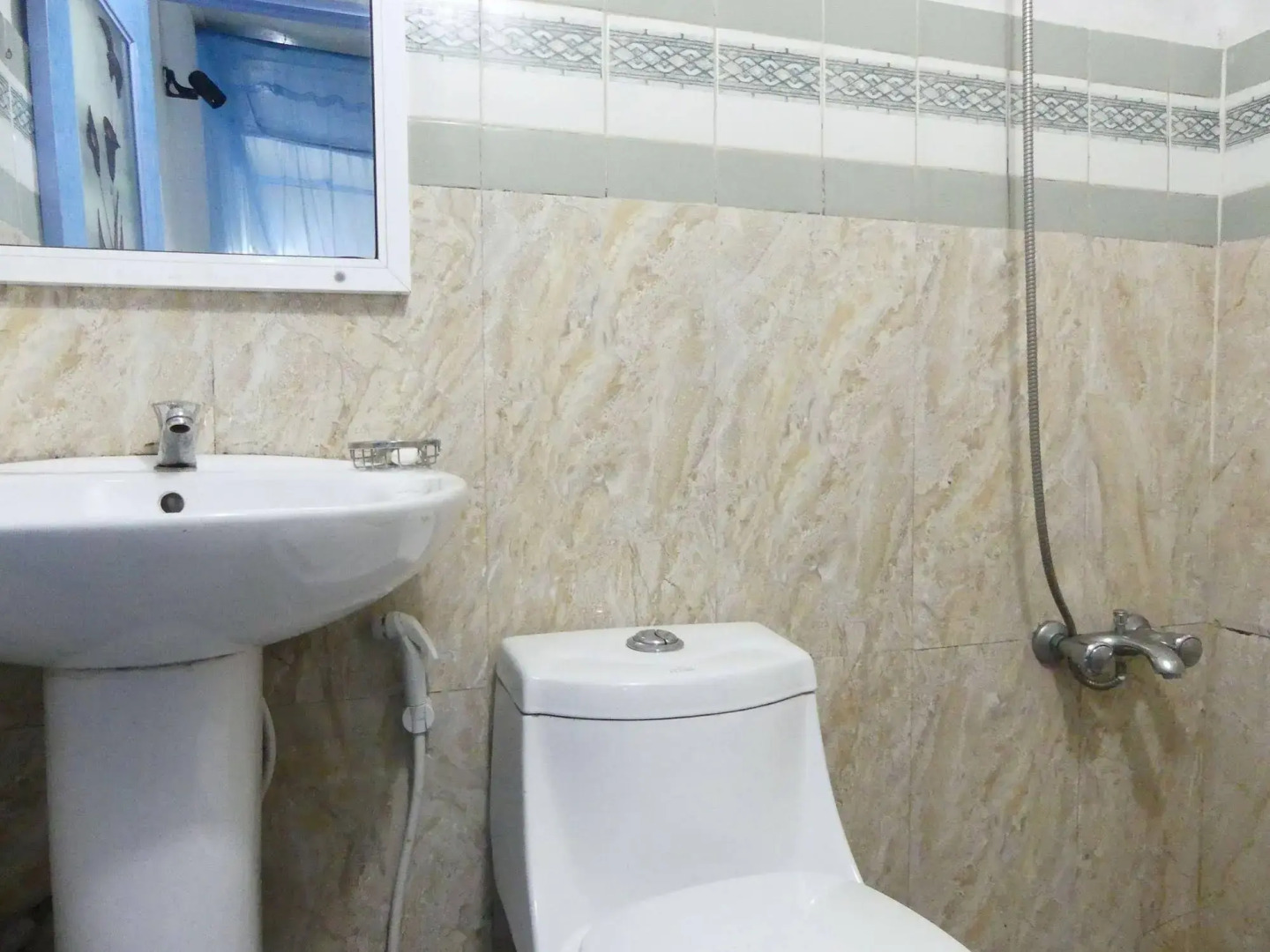 White House Adam's Peak