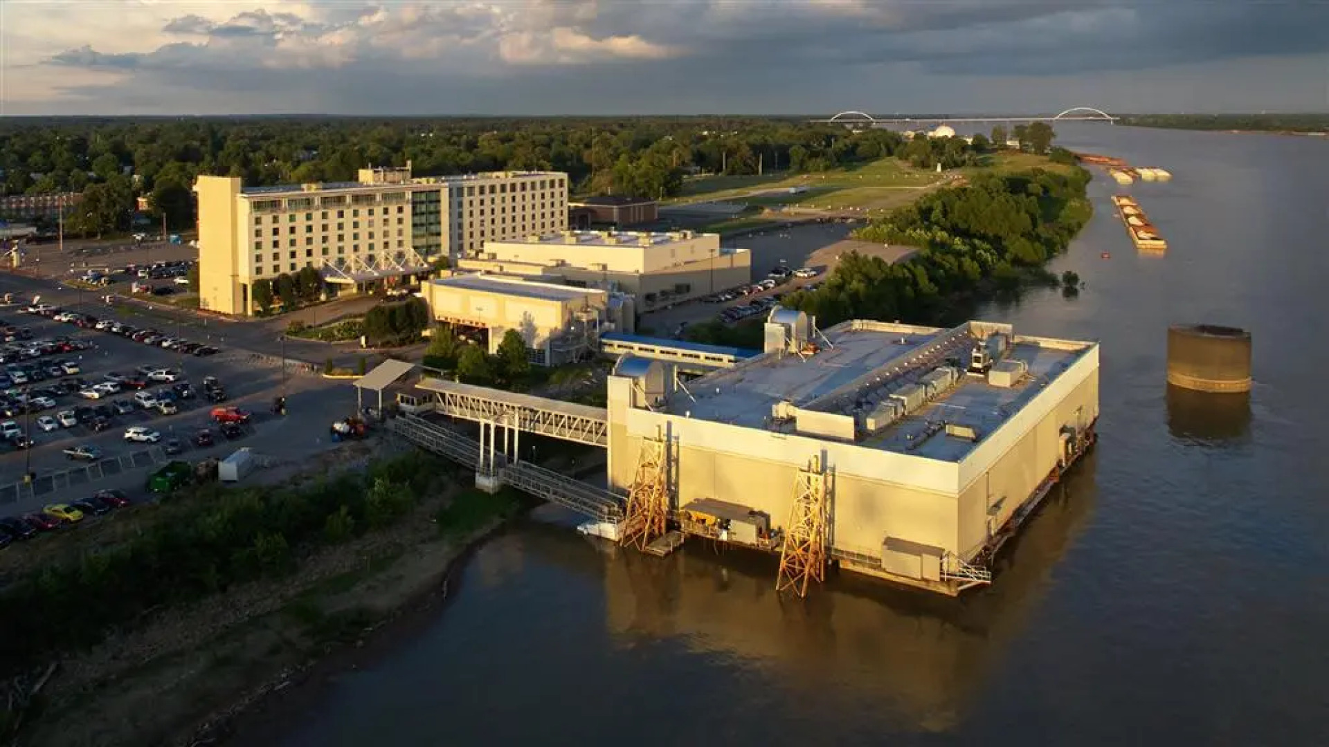 Harrah's Metropolis Hotel & Casino - A Caesars Rewards Destination