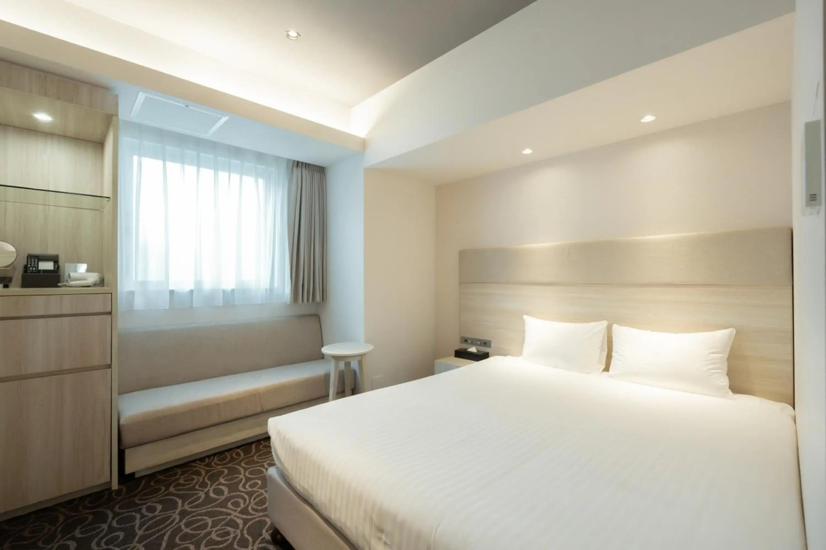 Hotel AQUA CITTA Naha