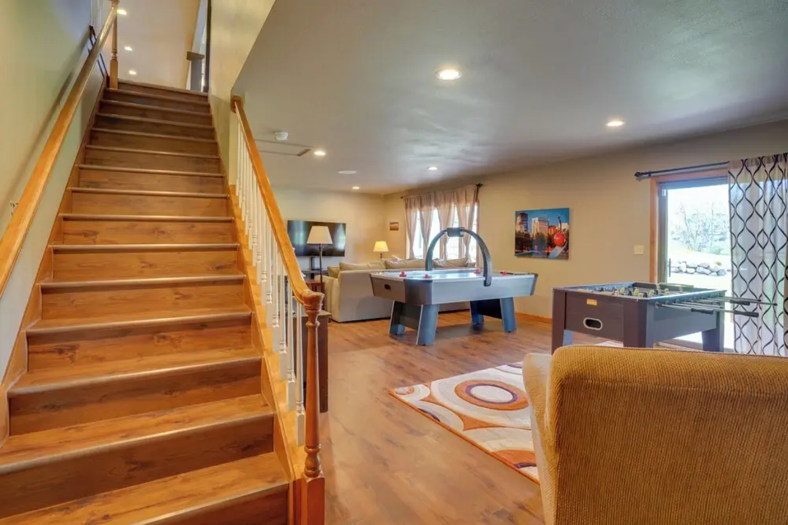 Expansive Retreat on 5 Acres in Shakopee!
