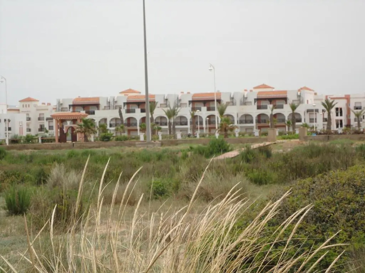 Perle Orientale Saidia Appart Rénové vue sur jardin et sur mer