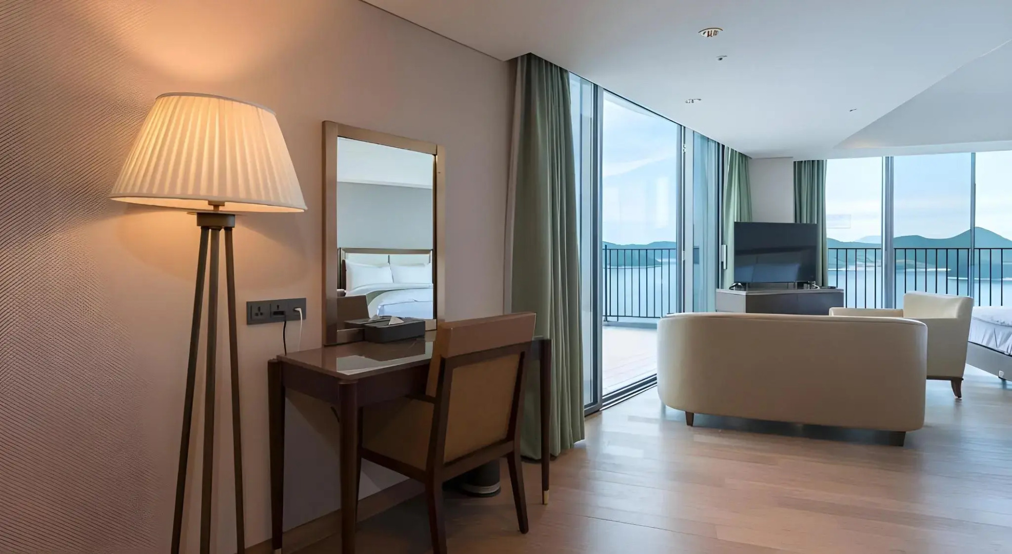 Stanford Hotel & Resort Tongyeong