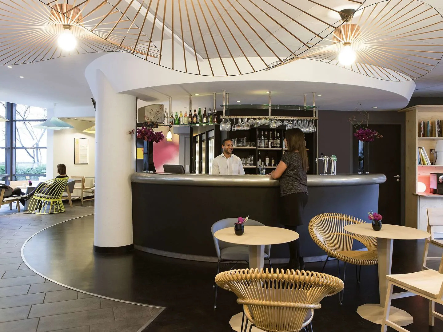 B&B HOTEL Rueil-Malmaison Gare