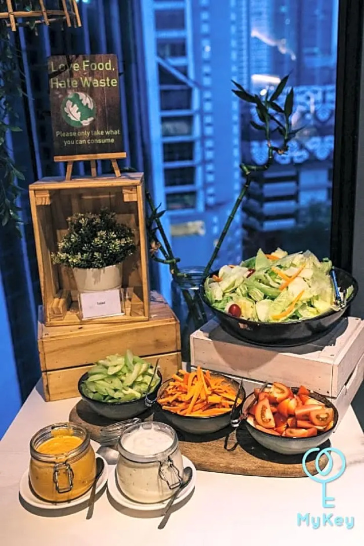 Expressionz Professional Suites by MyKey