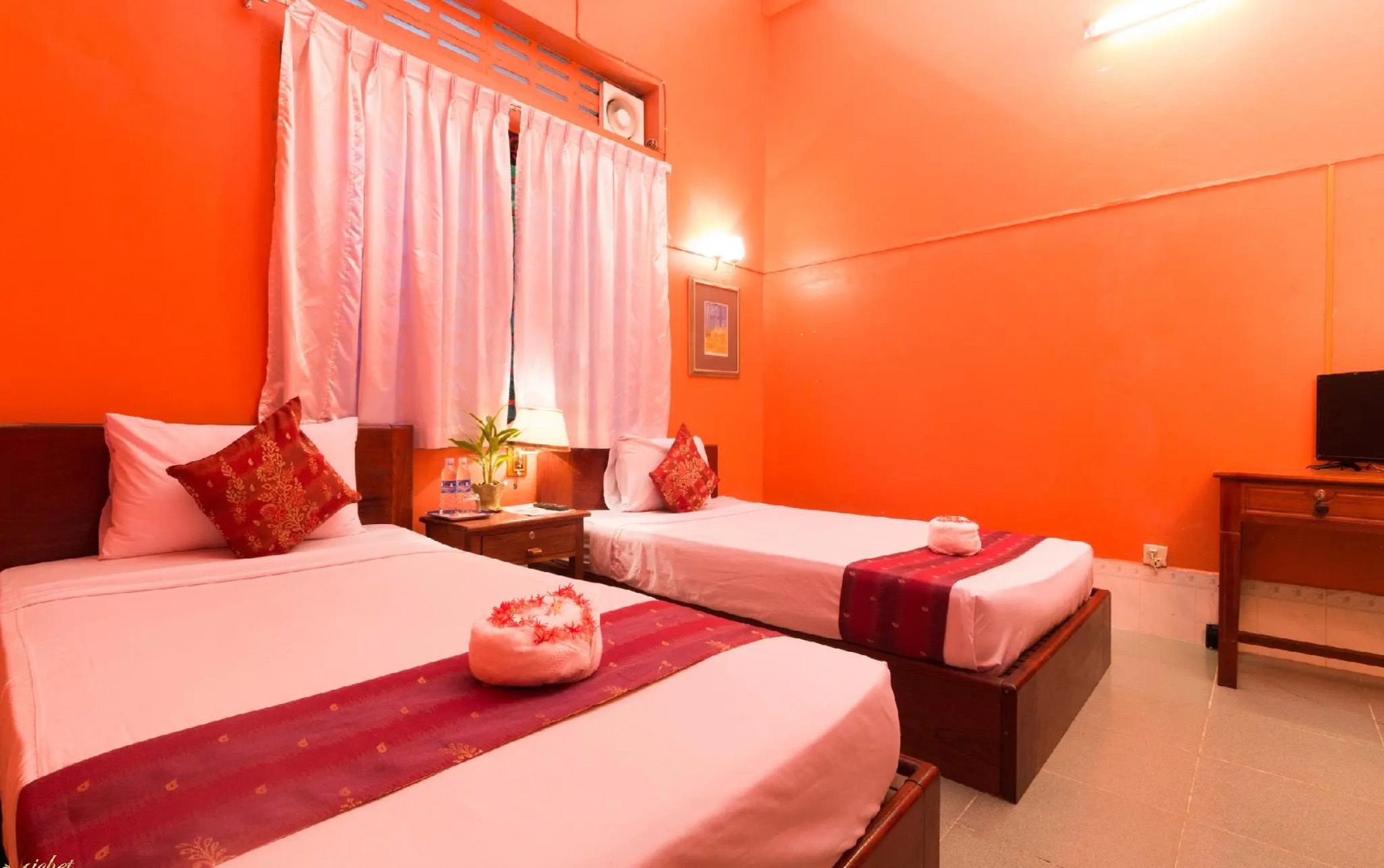 Blossoming Romduol Boutique - Hostel