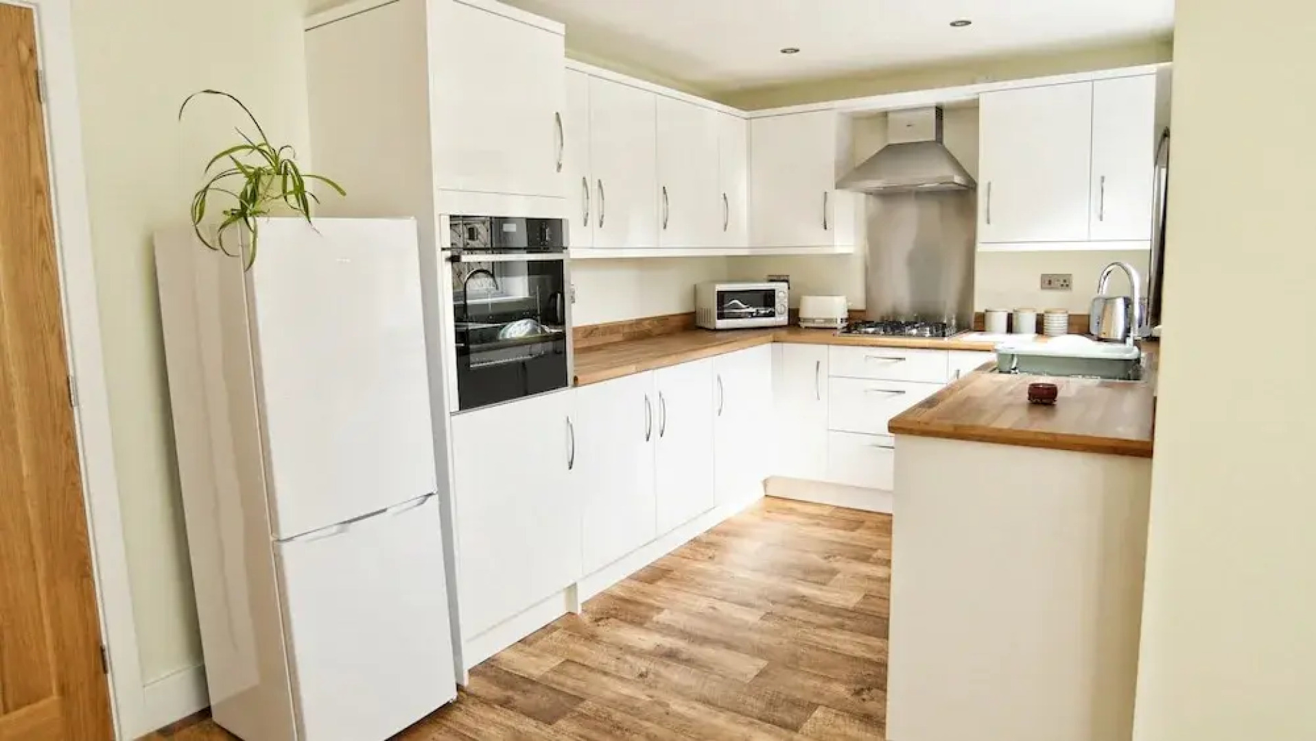 3Bd Gem In The Heart Of Barnetby Le Wold