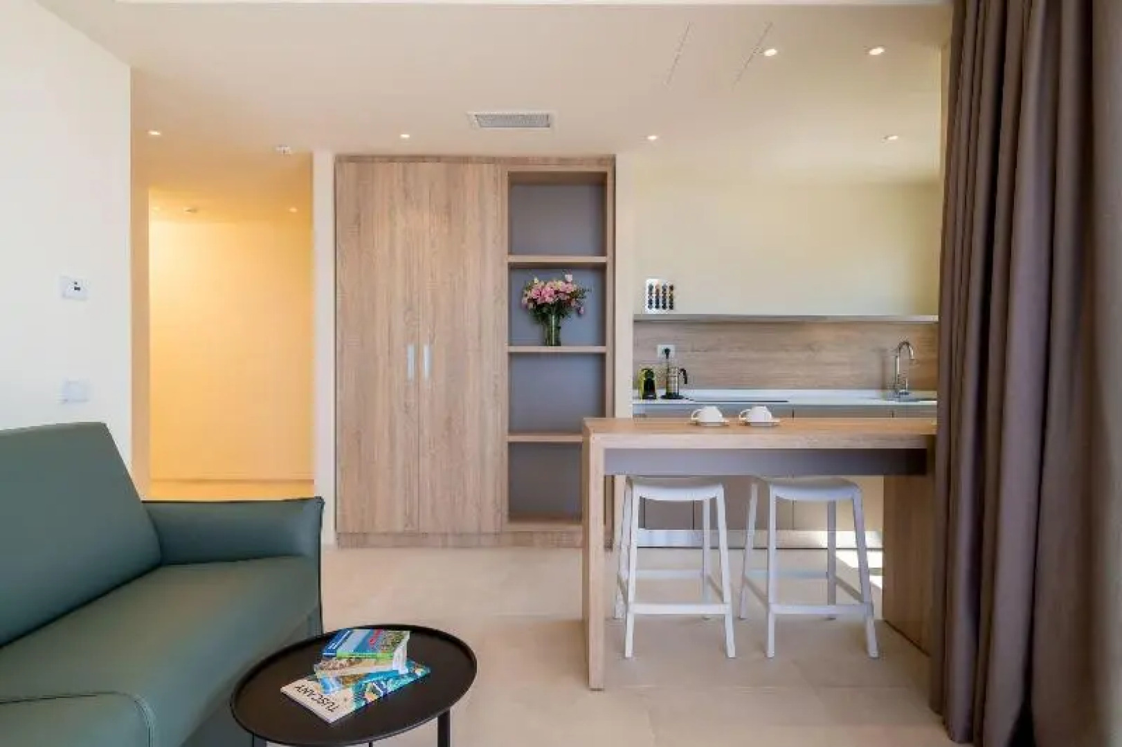 Palace Lido Hotel Suites