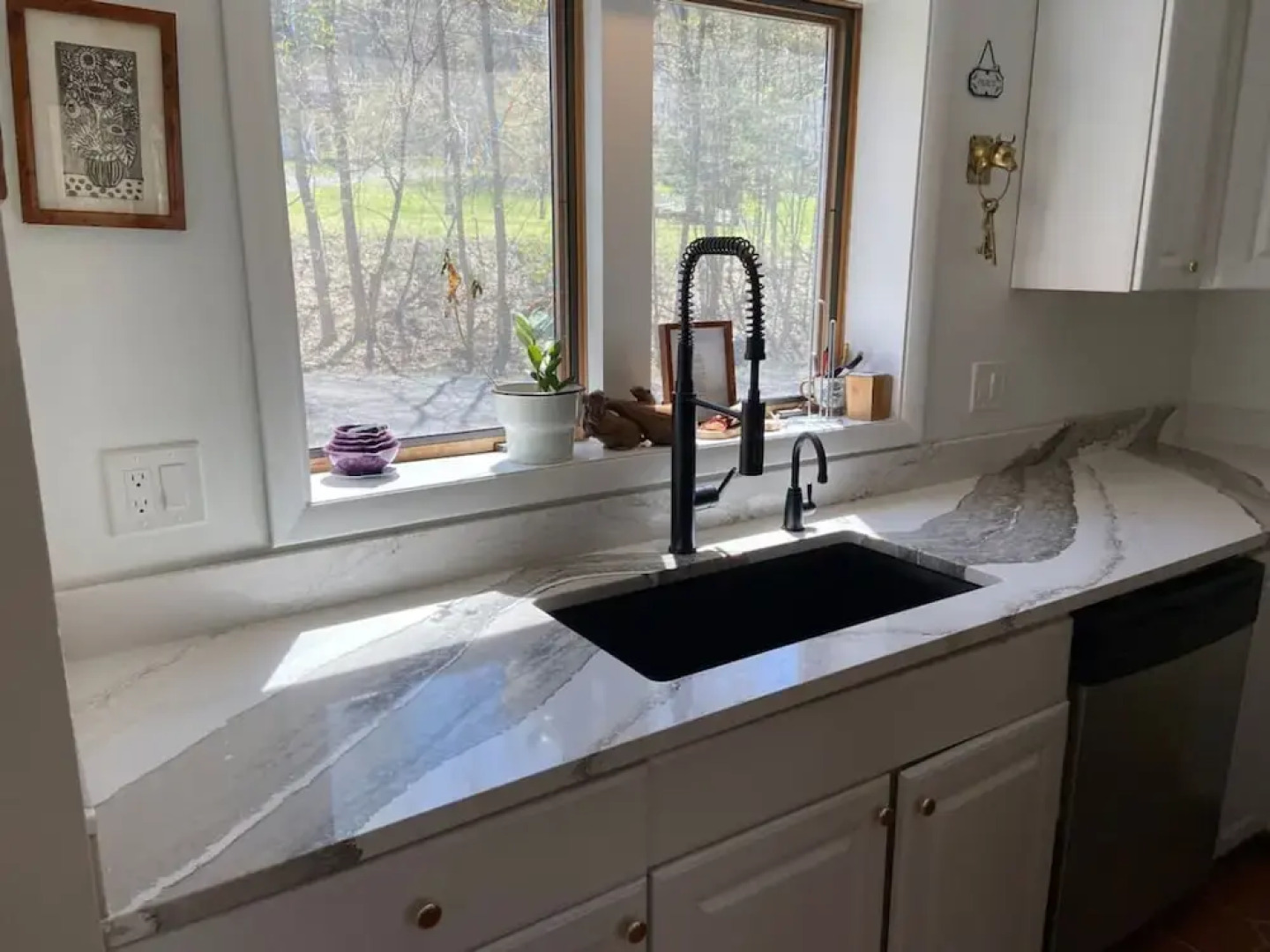 Hunter Mountain Ski House - Tesla Charger