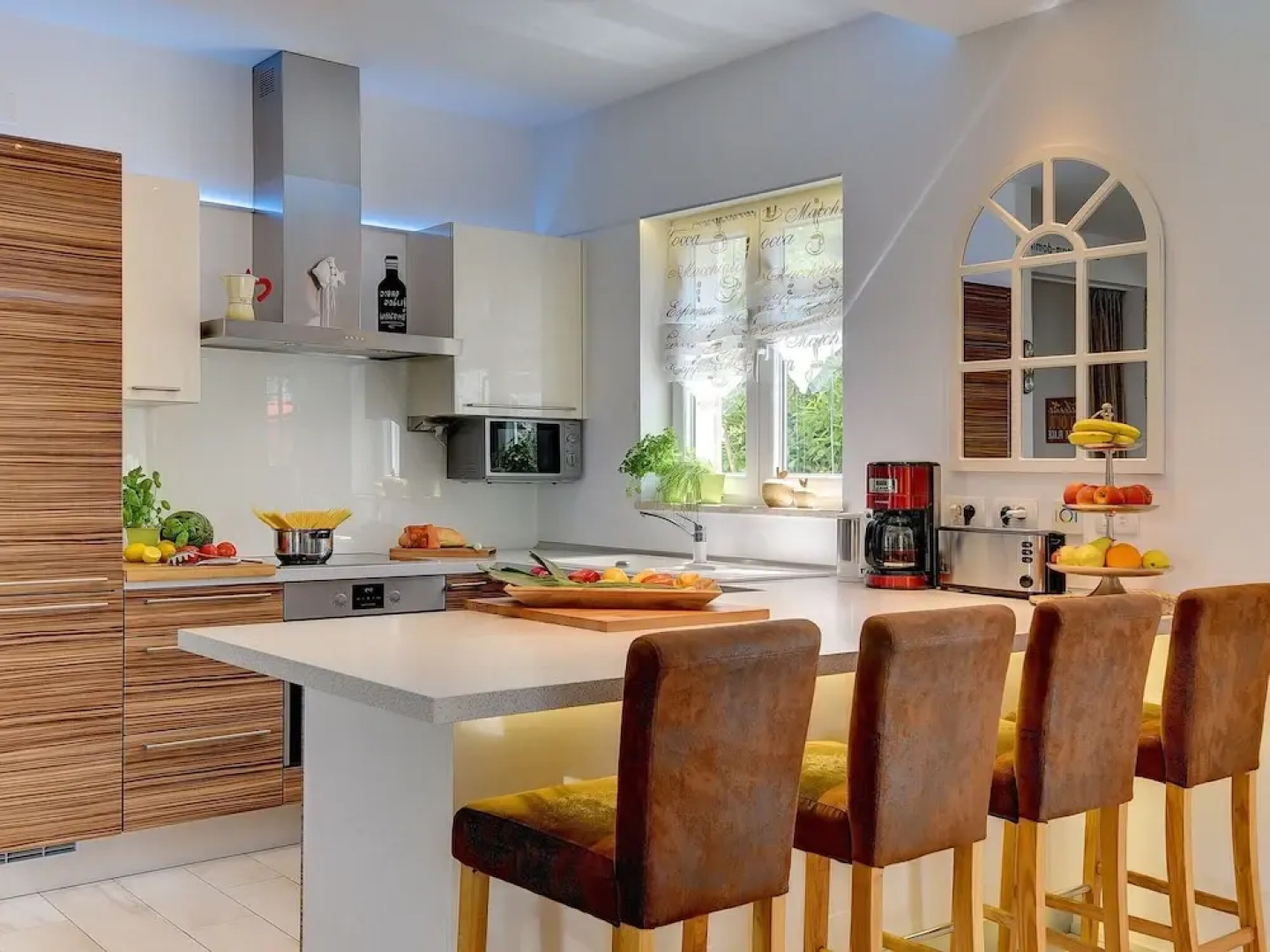 Villa in Novigrad With Pool Near Beach