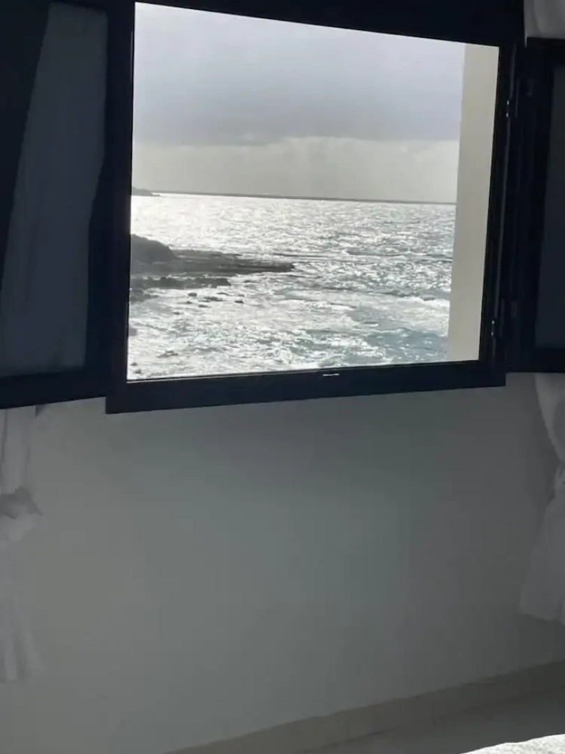 Your Little House in Caleta