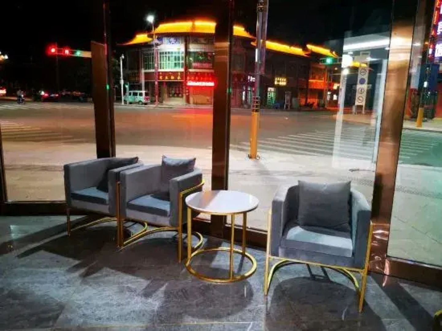 Alashan Right Banner Holiday Hotel this morning