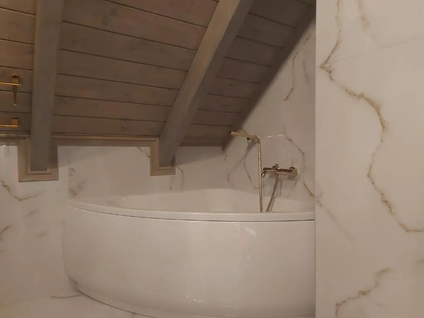 Domki nad jeziorem czorsztyńskim