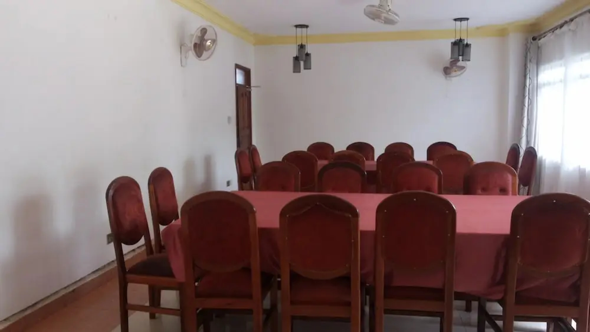 Rosevilla Hotel