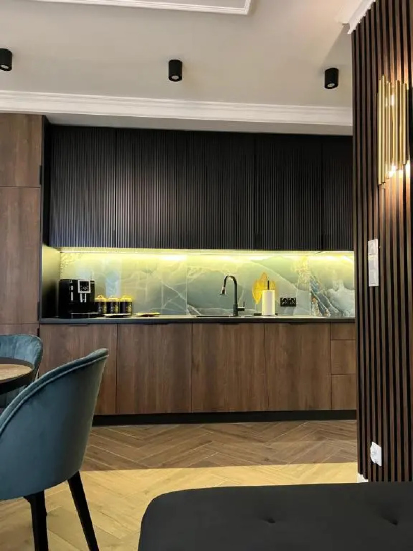 Family & Business Sauna Tężnia Apartments No 8 VIP -Leśny nad Zalewem, 5 Sypialni, 2 Łazienki, 2 Balkony, Taras na Dachu, Parking oraz możliowścią wyżywienia - Exclusive NEW!