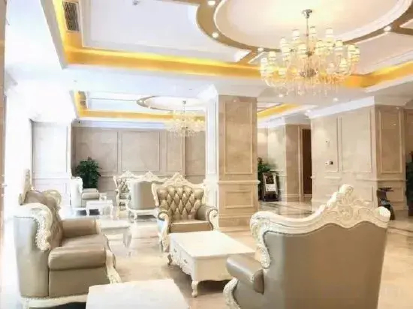 Vienna Hotel (Fengshan)