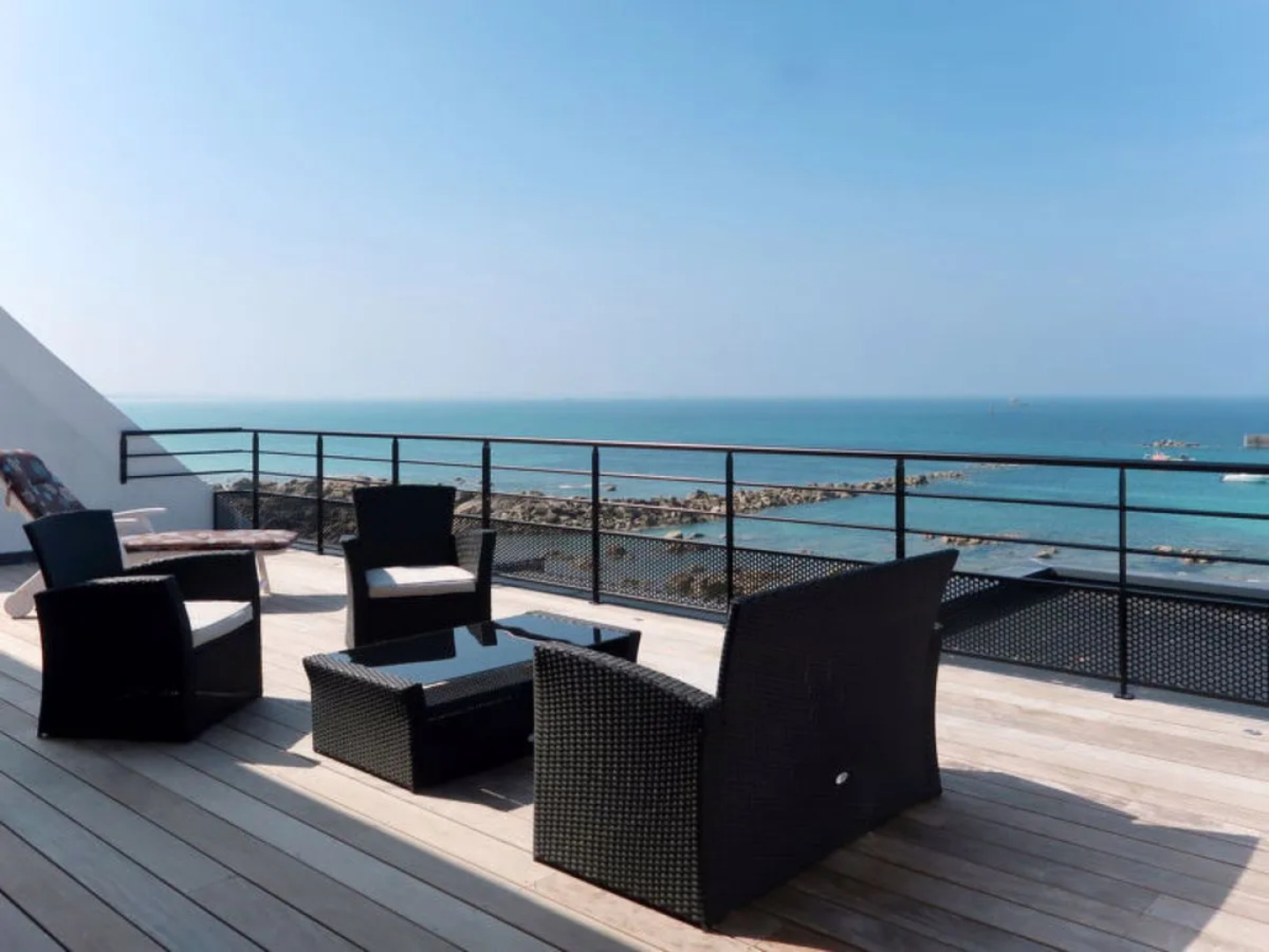 De la Digue (PLC255)