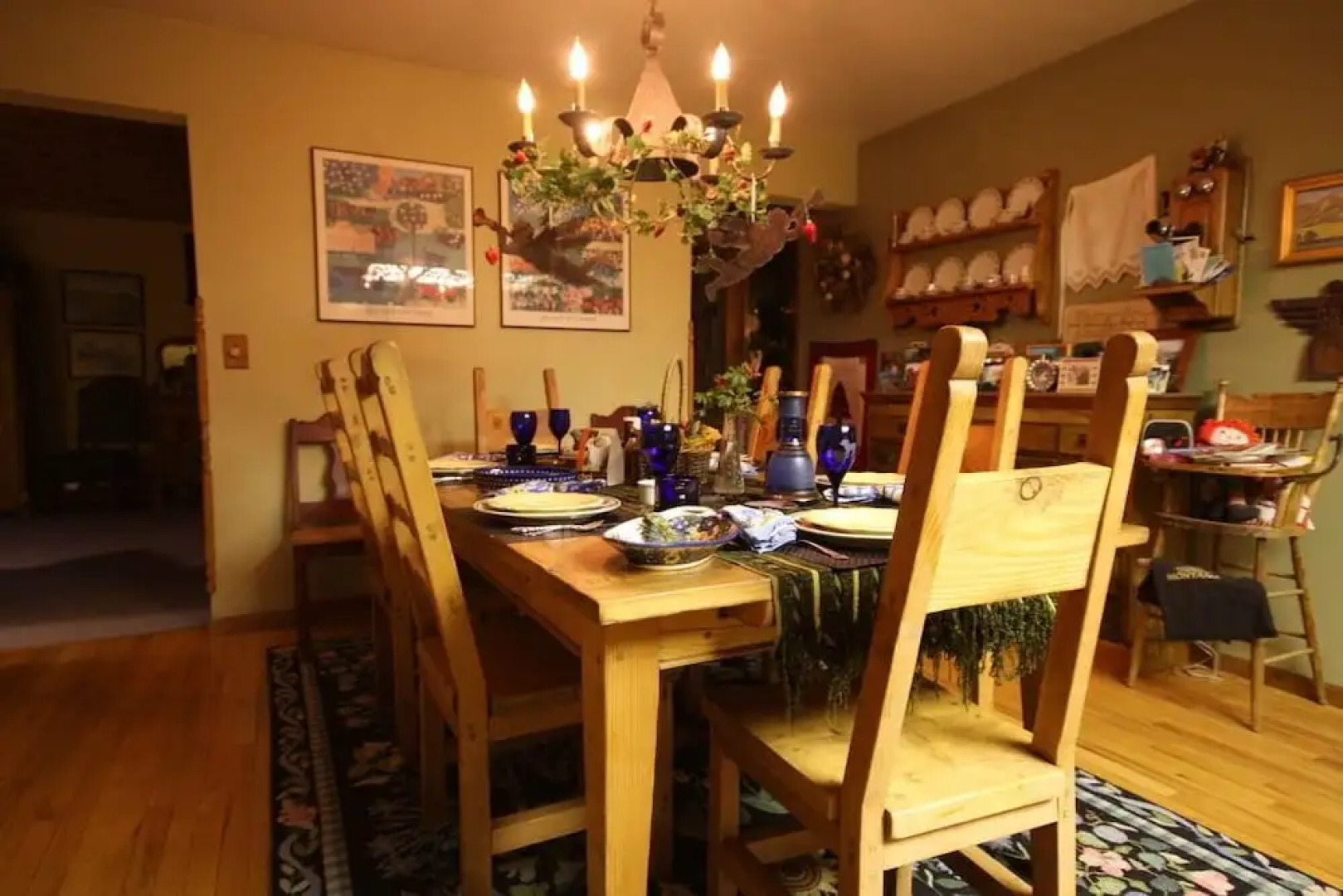 Paradise Gateway B&B and Vacation Homes