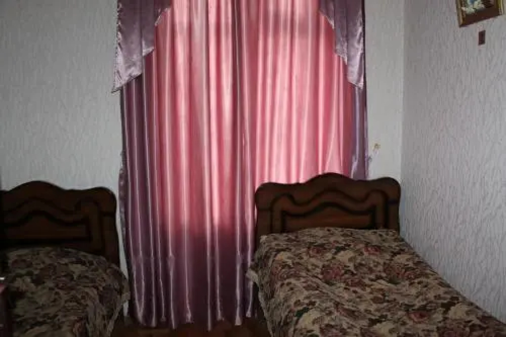Guest House Kavkasioni 33