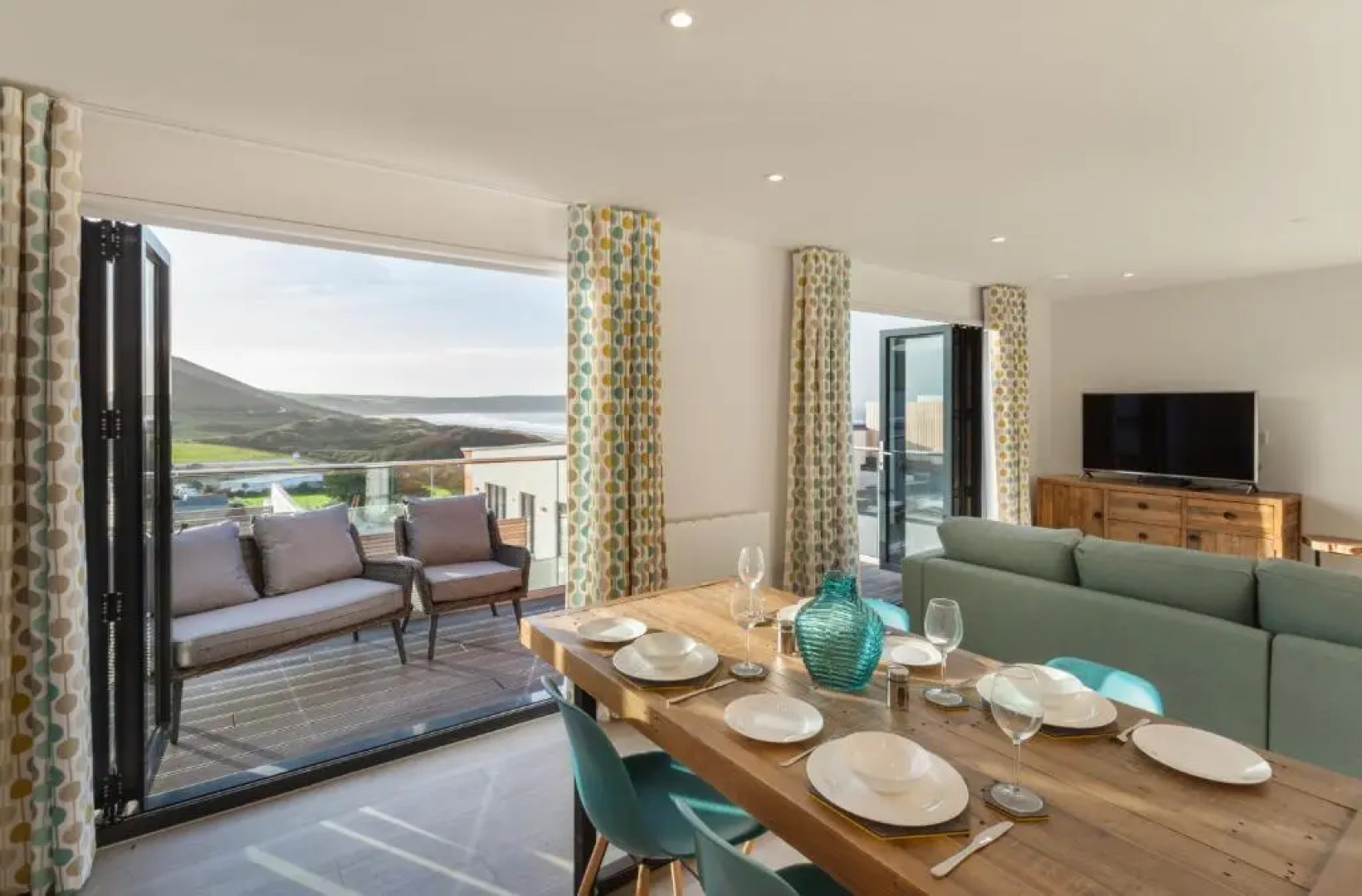 11 Middlecombe - Indoor Pool and 4 minute walk to Woolacombe Beach!