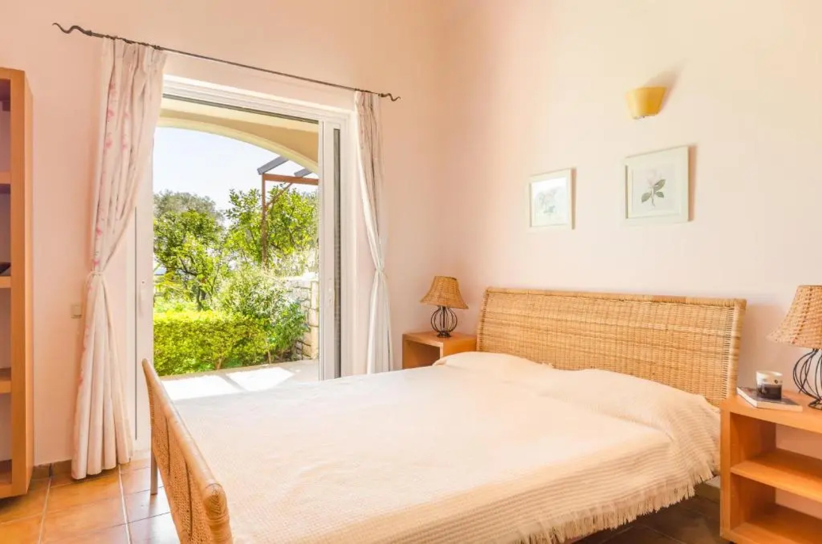 Waterfront Barbati by Villa2be