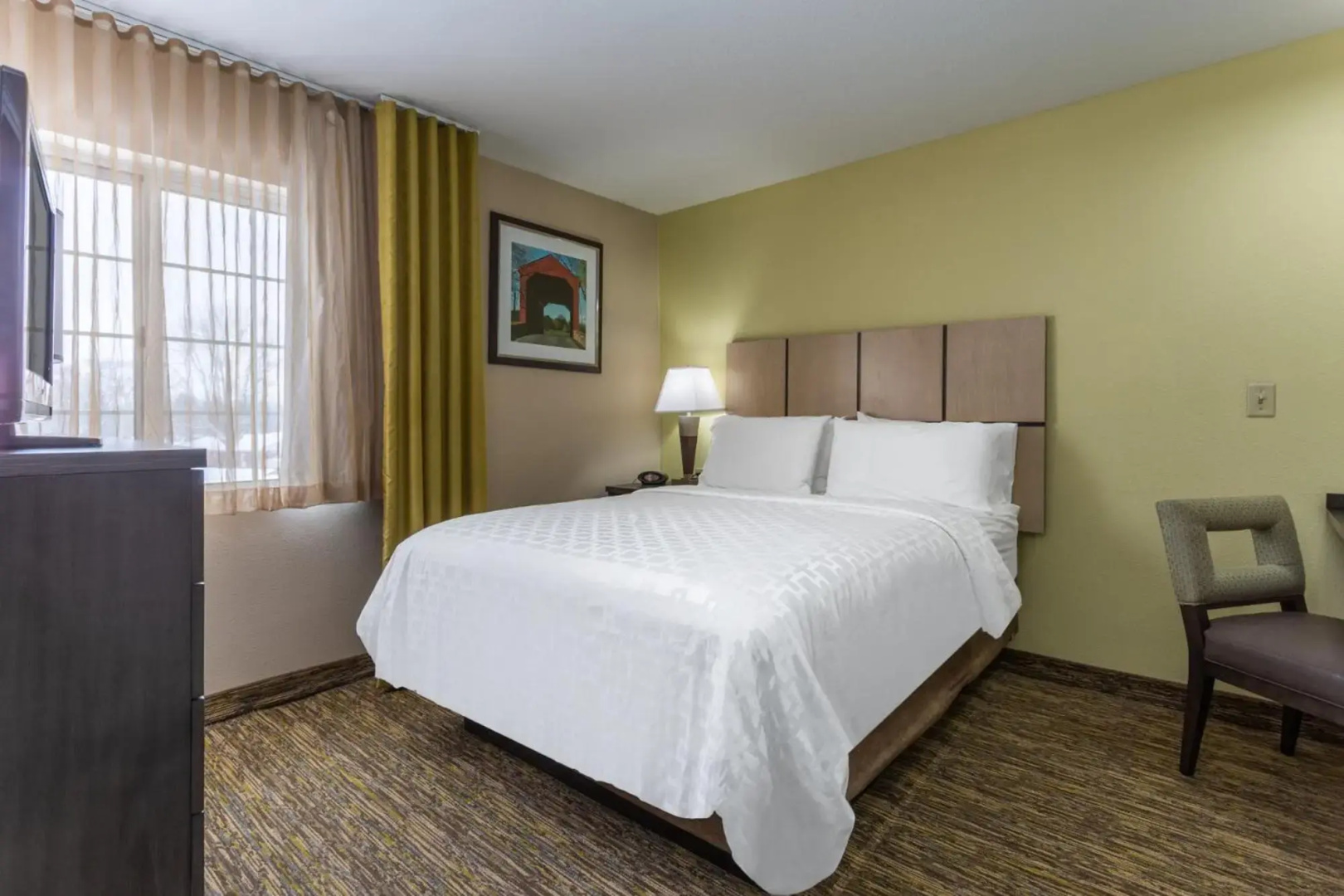 Candlewood Suites South Bend Airport
