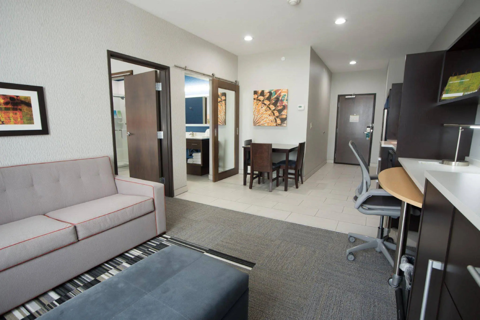 Home2 Suites by Hilton Tulsa Hills