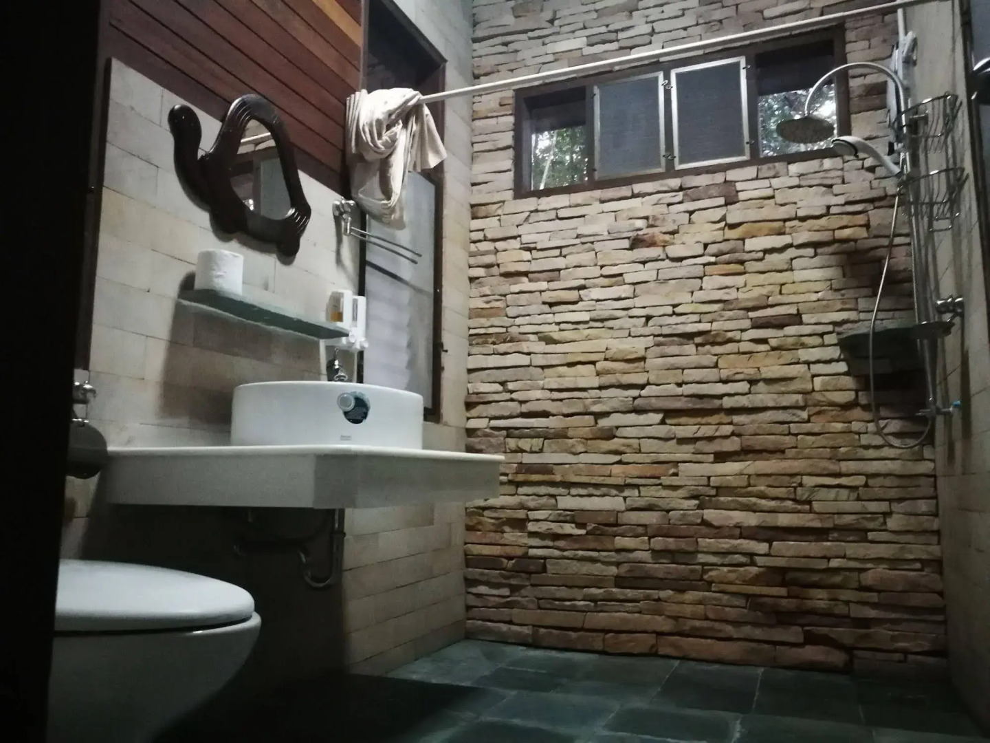 Chestnut Hill Eco Resort