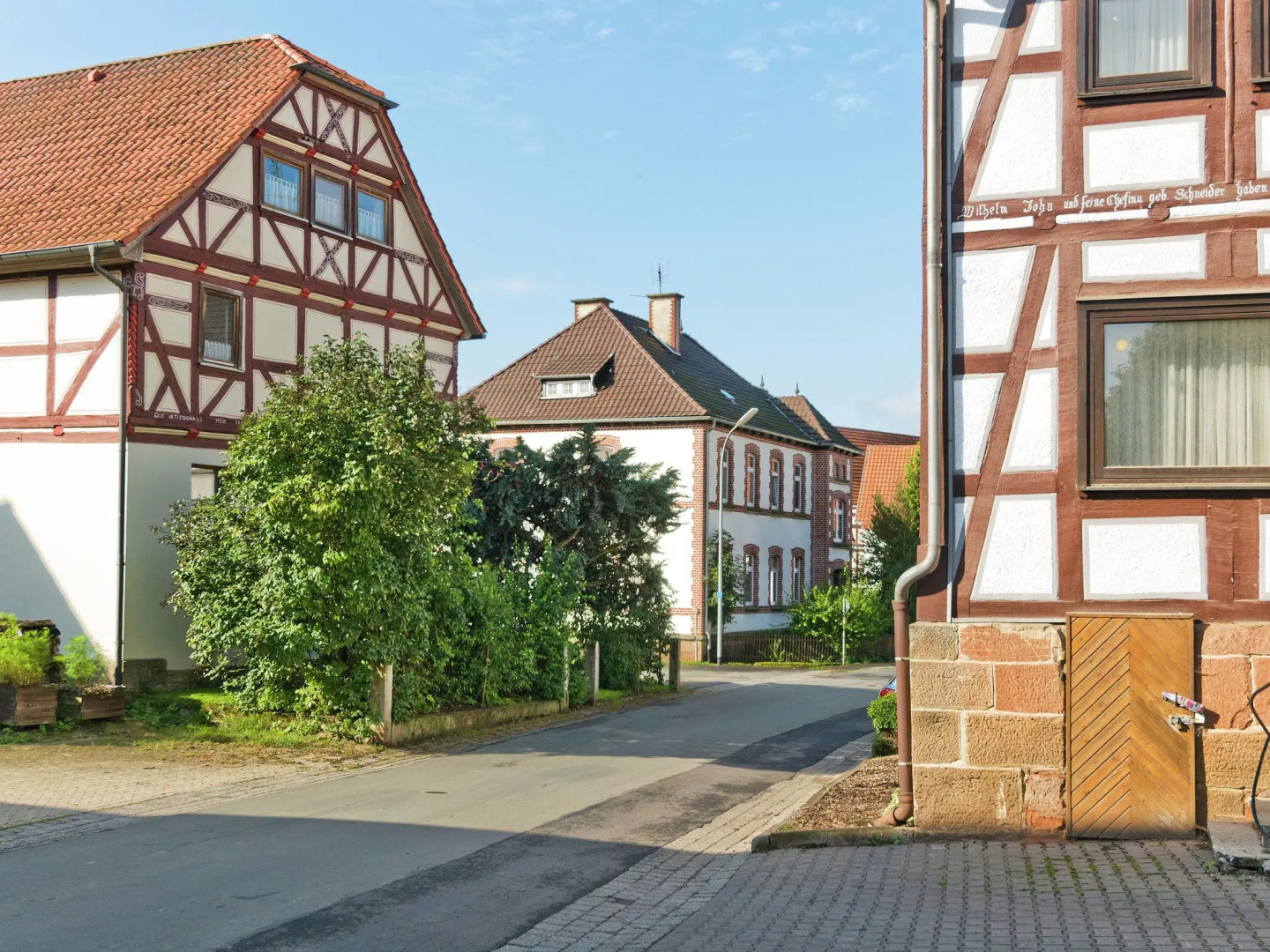 Stylish former village school with garden in Waldeck-Netze