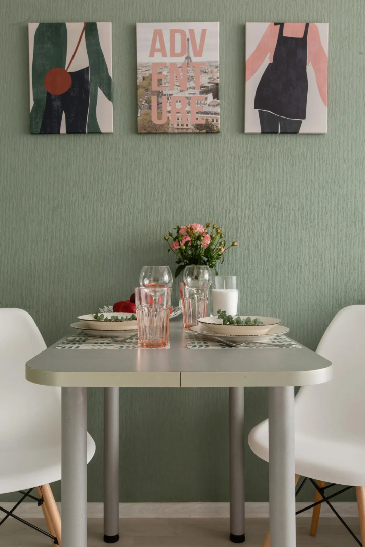 4 Ugla (Четыре угла) на Максима Горького 161