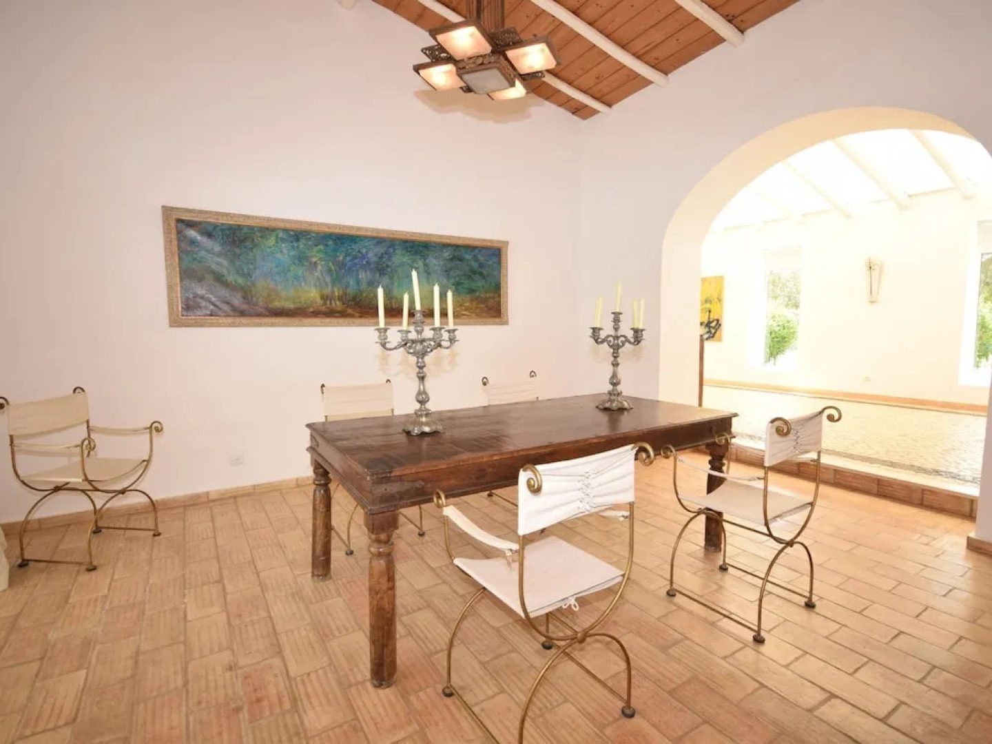 Coastal Retreat With Private Pool