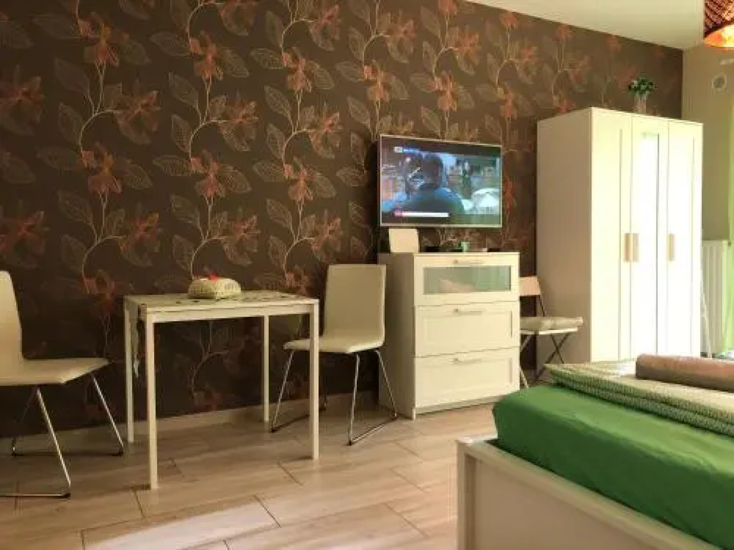 Tóparti Wellness Apartman