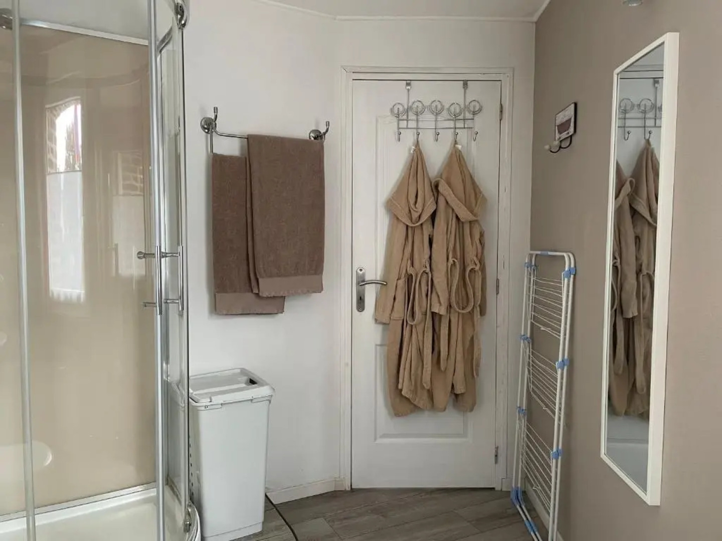 Studio rez-de-chaussée, à Lesquin/Lille aéroport