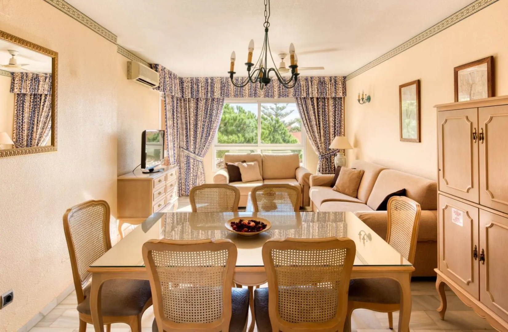 Macdonald Dona Lola Resort