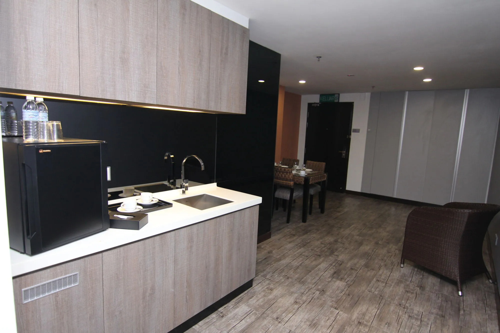 Nexus Business Suite Hotel