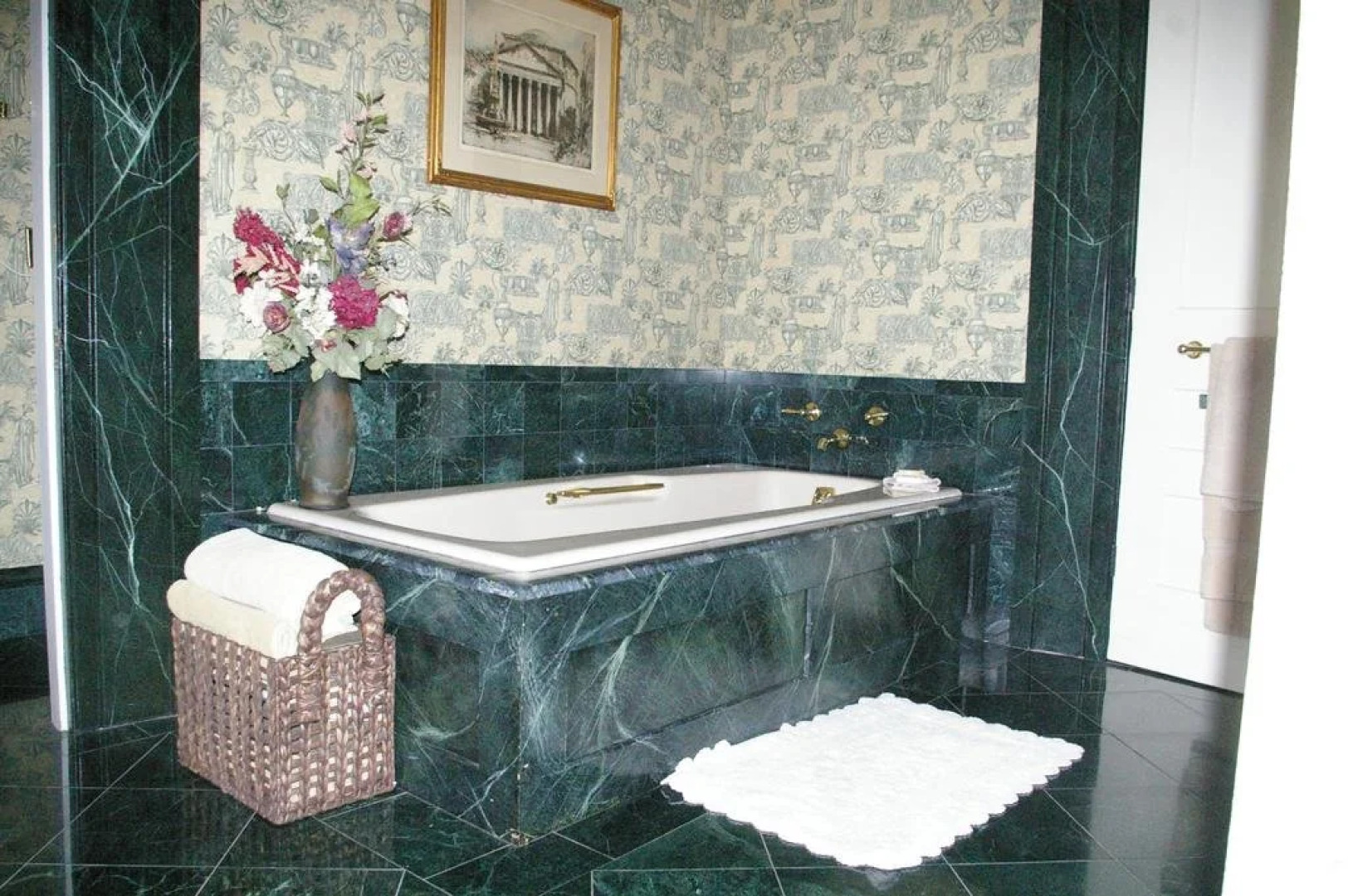 Oakcliff Bed and Breakfast