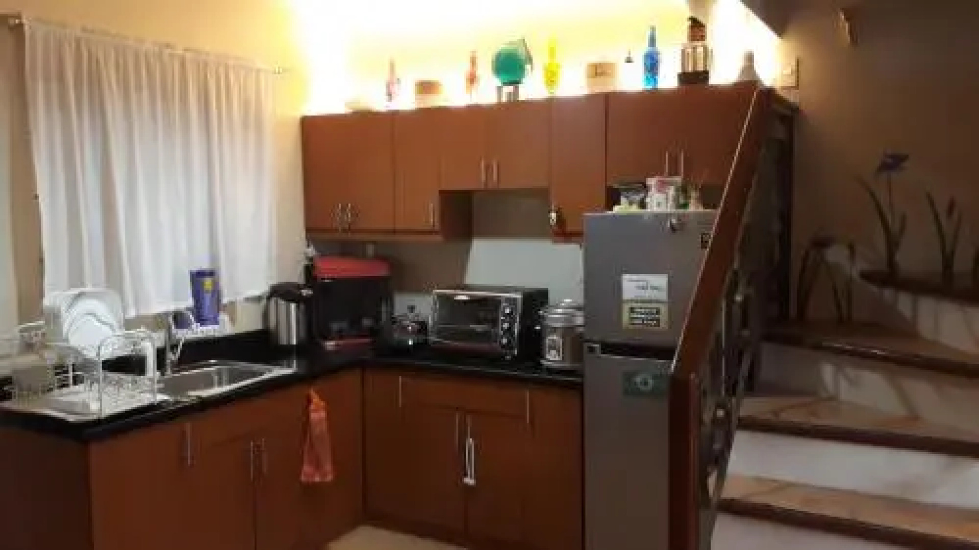 3BR Townhouse in Cainta along Sumulong Hiway