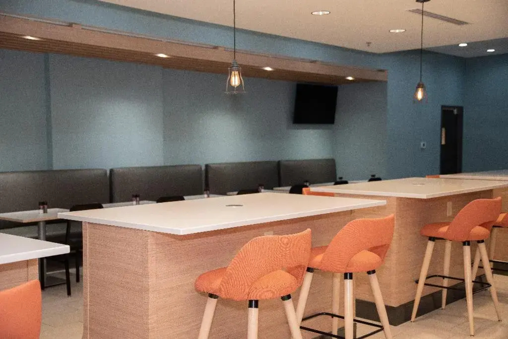 Holiday Inn Hotel & Suites Fayetteville W-Fort Bragg Area by IHG