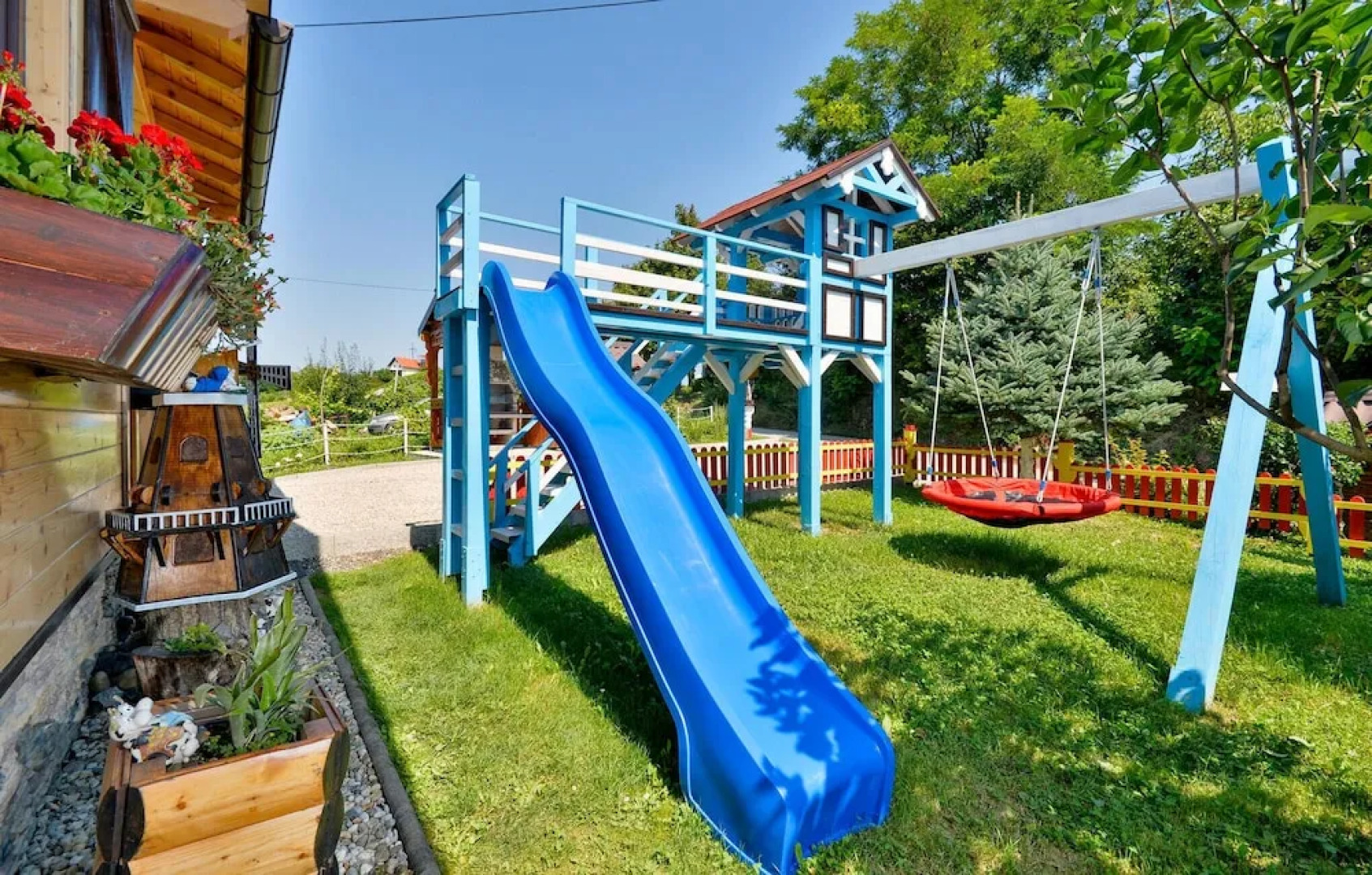 Awesome Home in Donja Zelina With 3 Bedrooms, Wifi and Outdoor Swimming Pool