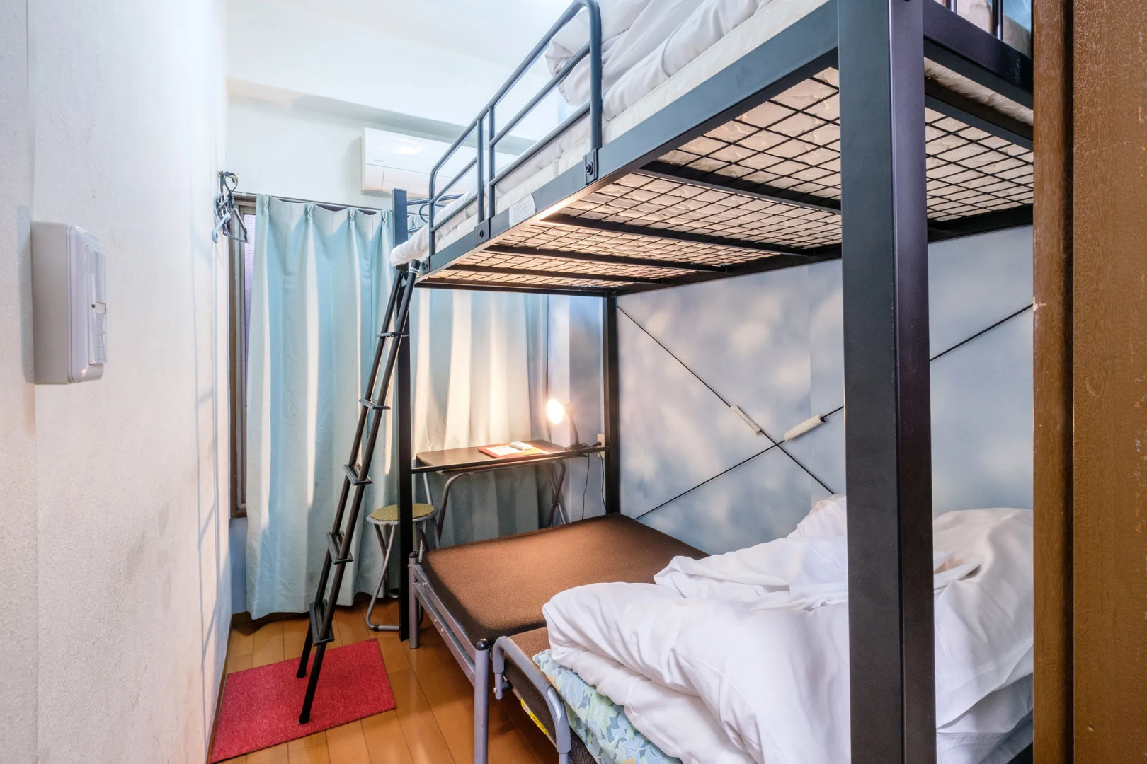 Yokohama Hostel Village Hayashi Kaikan