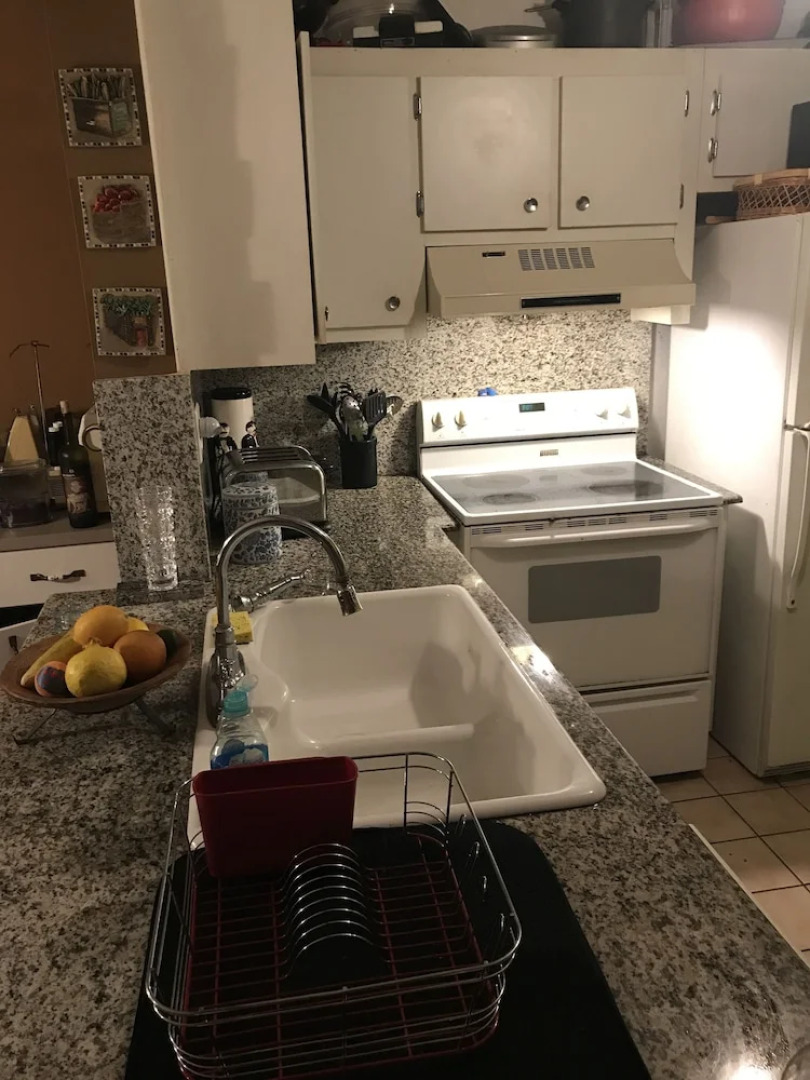 Shopping Restaurants Nightlife Beach