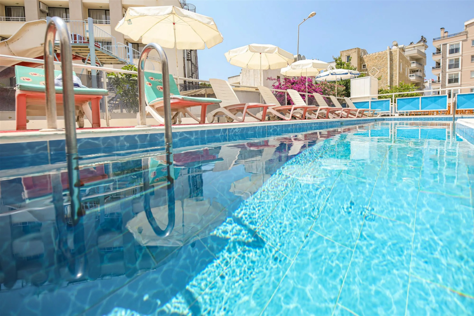 Hotel Delta Altinkum