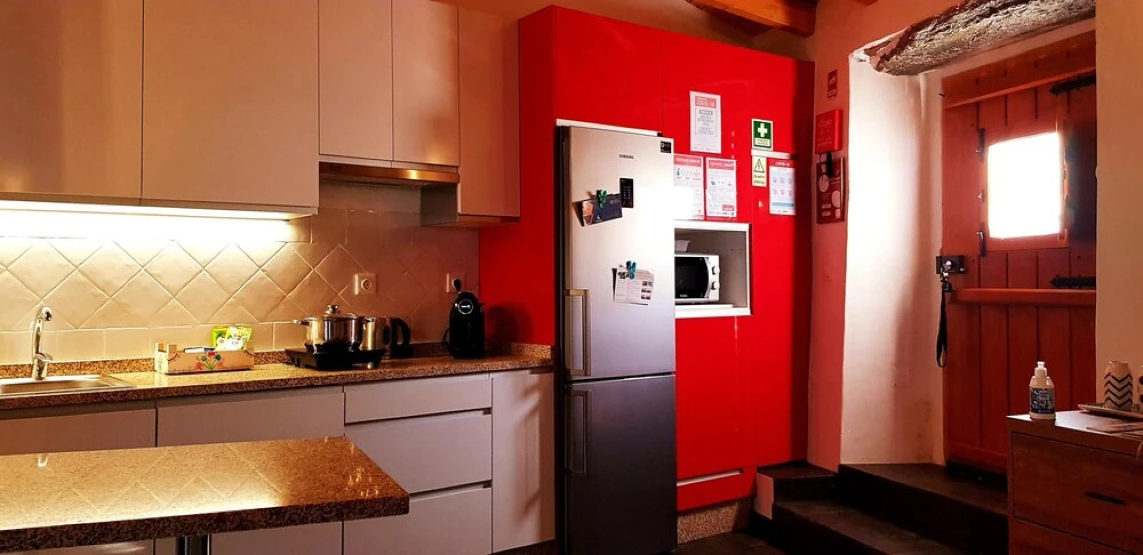 Lovely Bed House With one Room in Monsaraz Castle