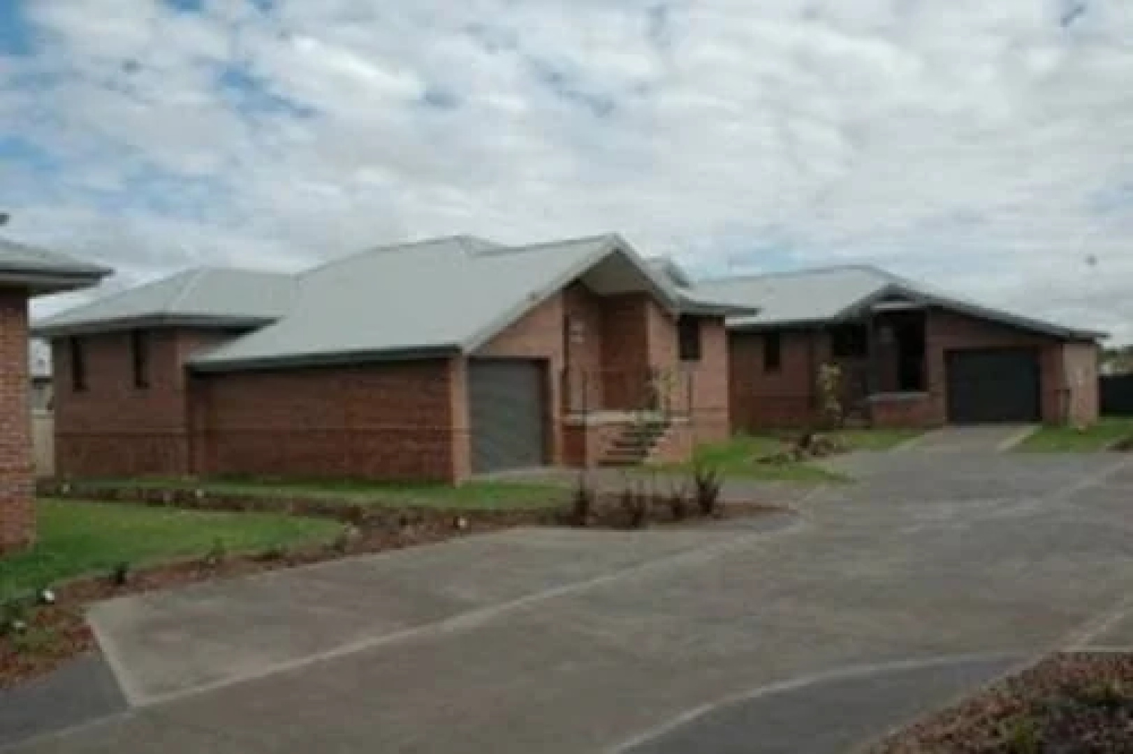Executive Oasis Narrabri Apartments