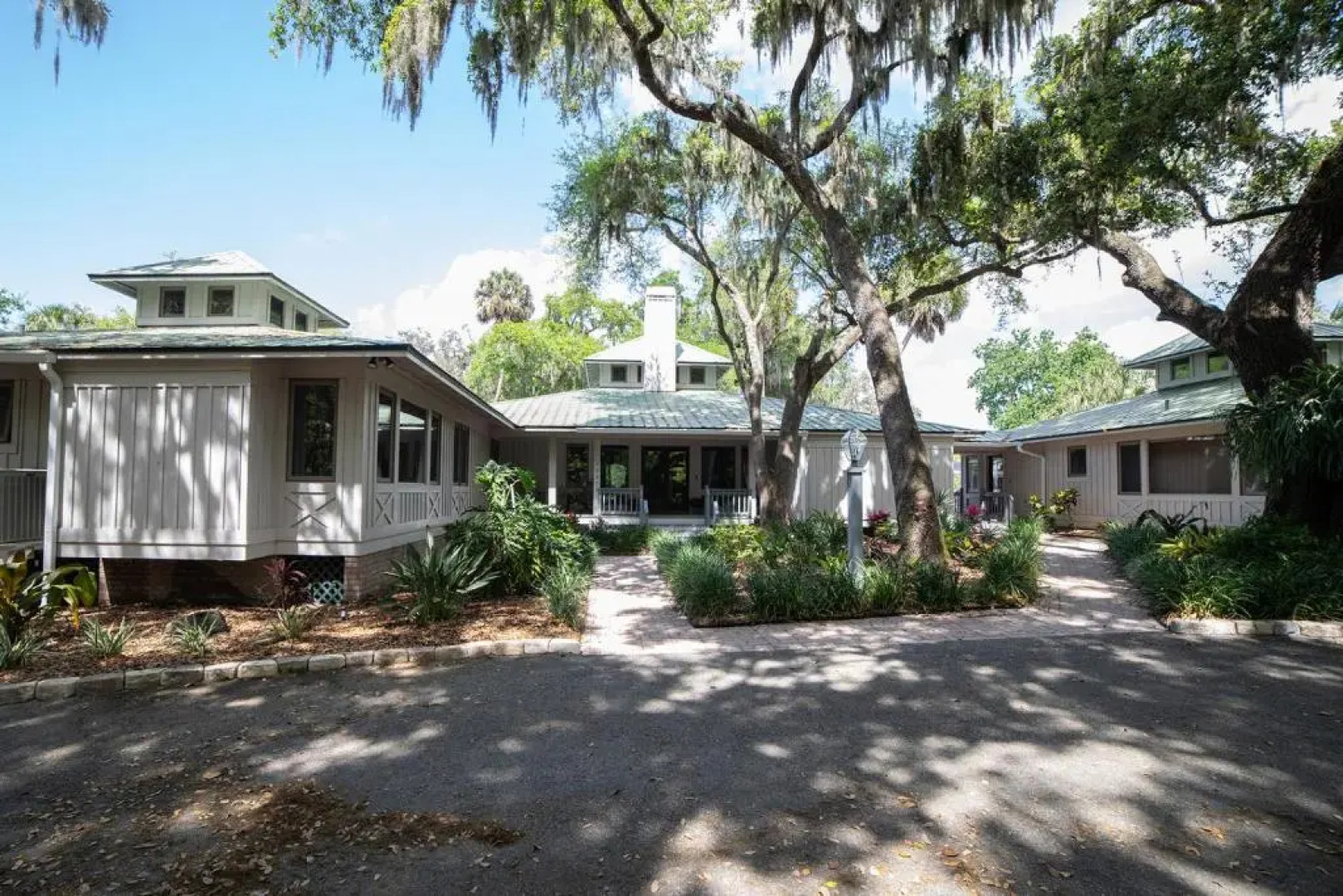 Riverbend Retreat Fla