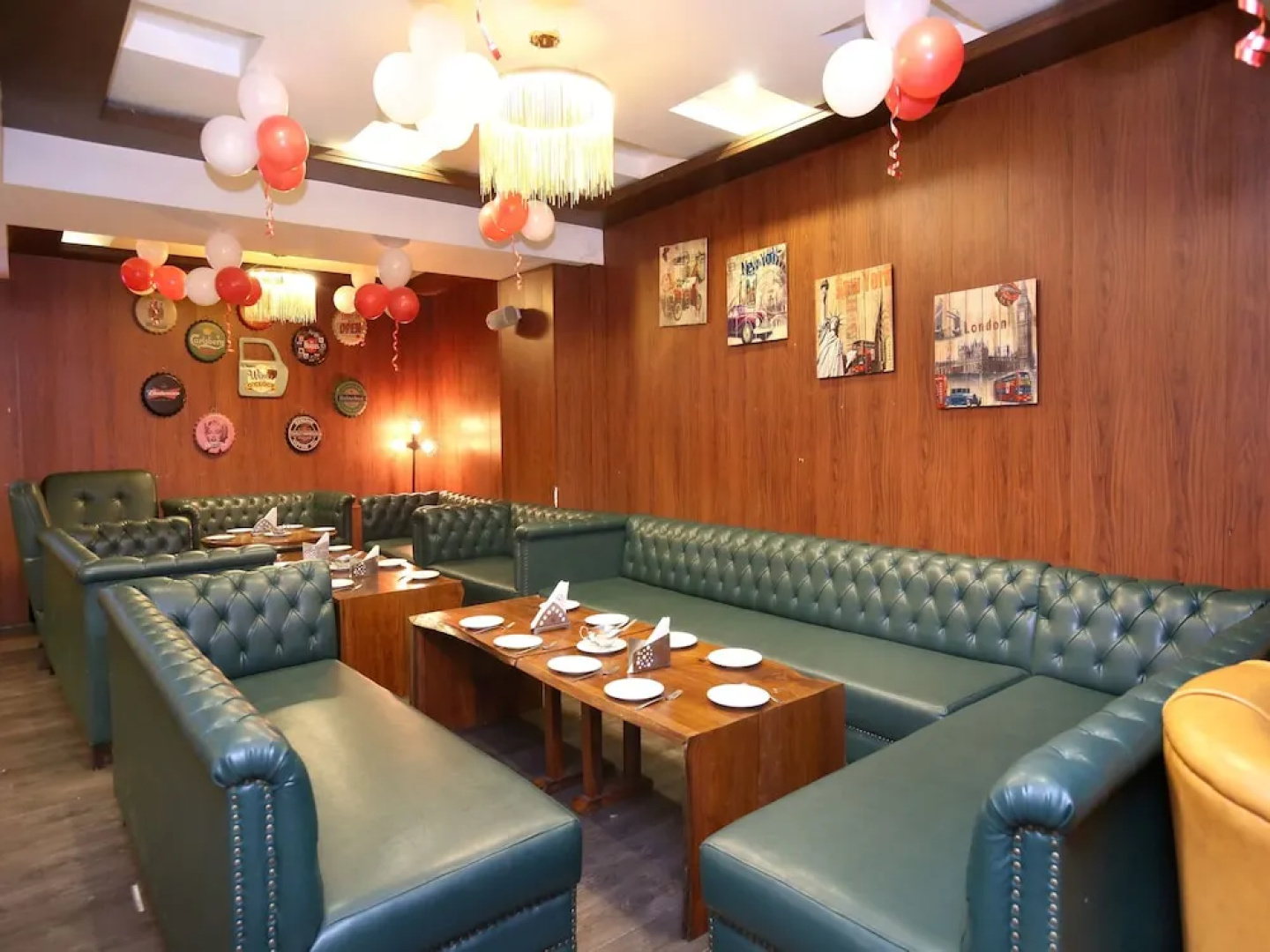 OYO 15134 Hotel Downtown